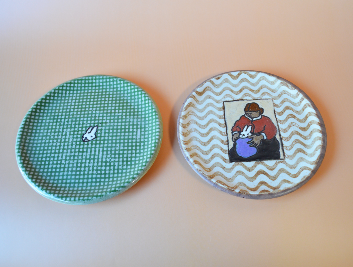 Two extra plates